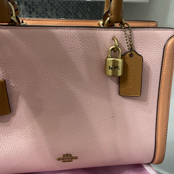 Coach Zoe CarryAll 693 leather woman’s handbag!  Coral Orange and Pink - Picture 4 of 5